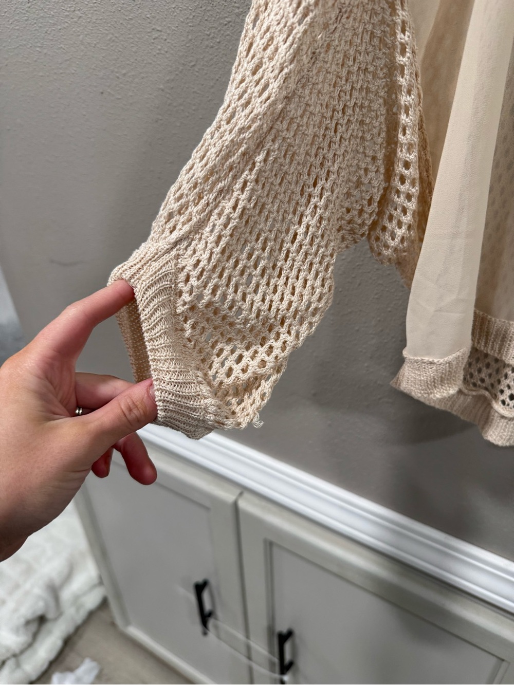 Simply Couture Open-Knit Cream Sweater Top - Picture 3 of 7